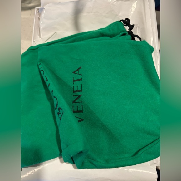 Bottega Veneta optic white stretch sandals - Picture 2 of 6